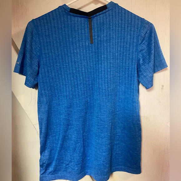 Athletic works blue pullover casual short sleeve tshirt Xl extra large 14 16 - Picture 5 of 6